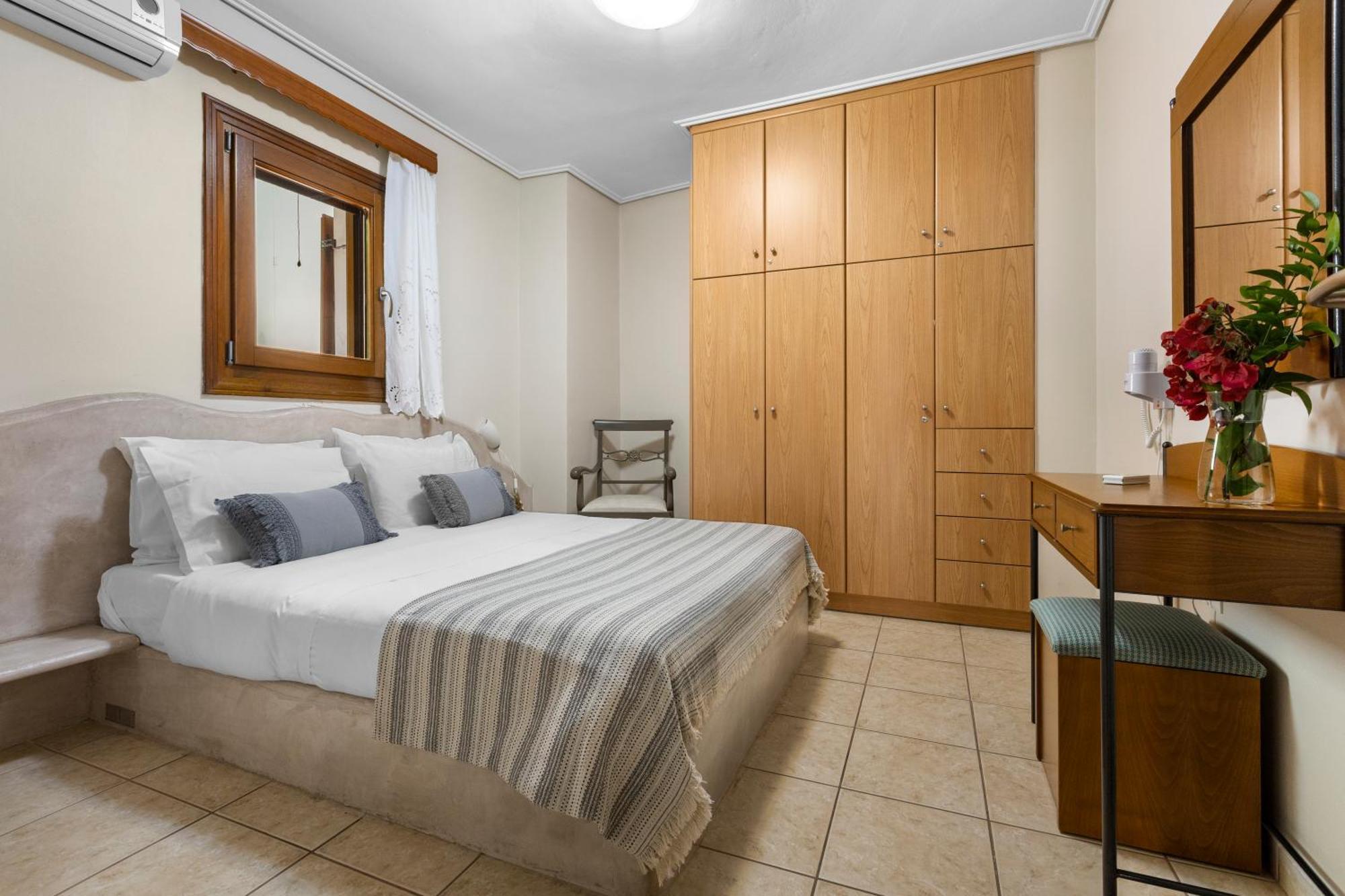 Spetses Center Comfy Apartment エクステリア 写真